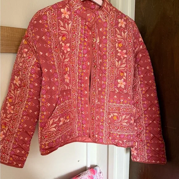 Floral Quilted Jacket - Pink - Picture 2 of 10